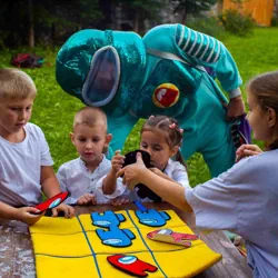 Игры с детьми из детского дома